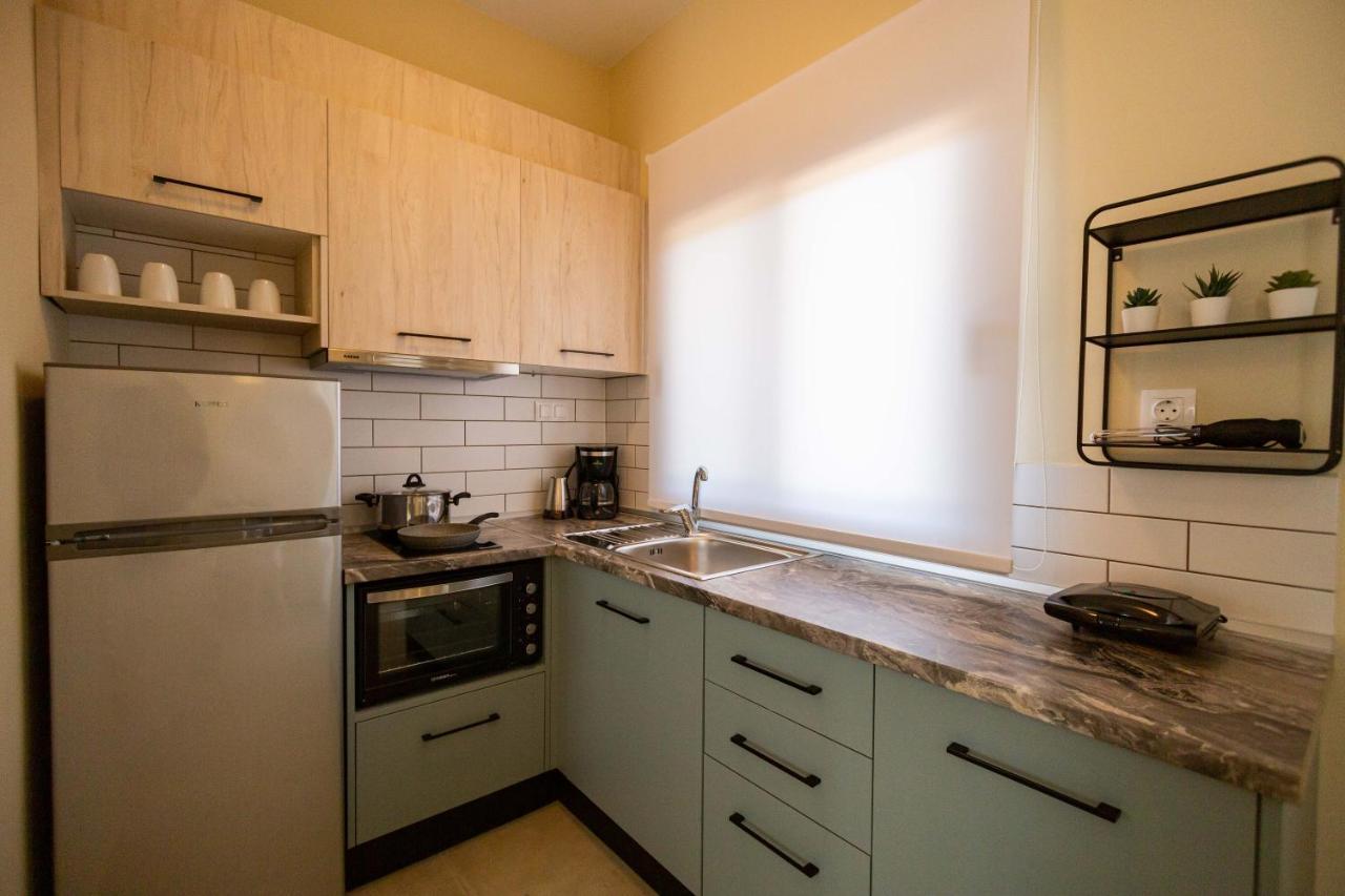 Varkes Suites 2 Nea Moudania Exteriér fotografie